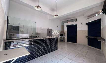 Salão Comercial com Piso frio / Pintura Nova / Laje, localizado no Bairro Campos Elísios com 70m² de área privativa.