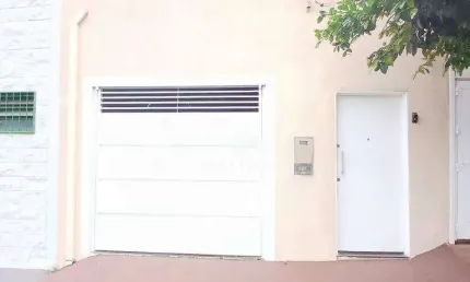 Ótima Casa Térrea para Locação – 2 Dormitórios | Localização Privilegiada!