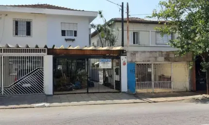 Sobrado Comercial e Residencial no Campo Belo 160 metros 03 quartos 01 ste