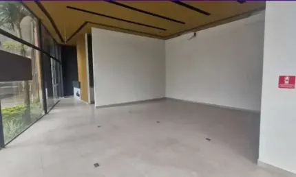 Estabelecimento comercial 100 metros 06 vagas av santa catarina 10.000,00