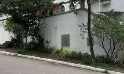 Sobrado Residencial no Planalto Paulista para Alugar 3 quartos 01 vaga