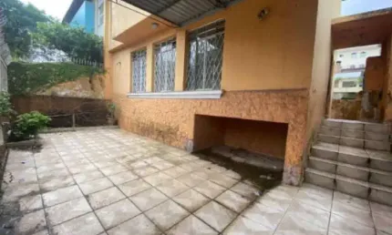 Sobrado residencial planalto paulista precisando de reforma geral 139 mts