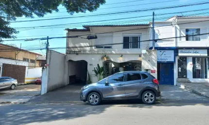 Sobrado Com Renda no Campo Belo Nobre bom para Investidor 300 metros