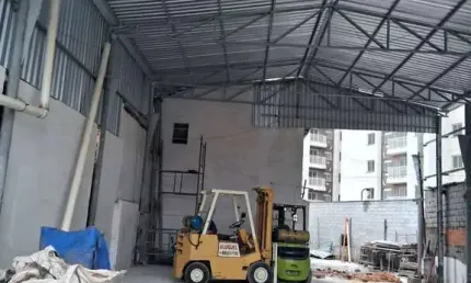 Galpão no Ipiranga com 460 metros locação 12.000,00 Oportunidade