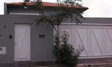 Casa planalto paulista térrea 120 metros 4 quartos 01 suíte 02 vagas