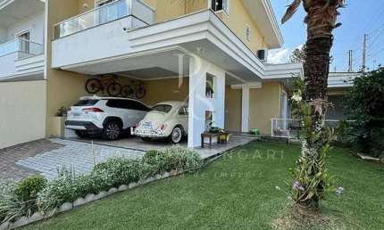 Casa com 3 quartos à venda na Rua Loreno Antônio Marcatto, Jaraguá Esquerdo, Jaraguá do Sul