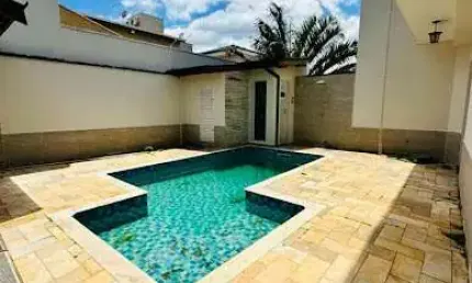 Sobrado em Condomínio Indaiatuba 3 suítes e piscina