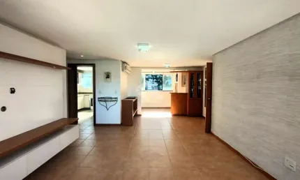 Apartamento com 2 quartos à venda na Avenida Guaporé, 11, Petrópolis, Porto Alegre