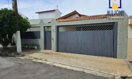 Casa com 3 quartos à venda na Rua Suíça, --, Jardim Celani, Salto por R$ 850.000