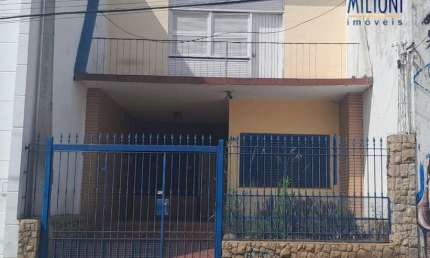 Casa com 3 quartos à venda na Rua Monsenhor Couto, --, Centro, Salto por R$ 600.000