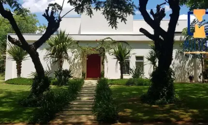 Casa em condomínio fechado com 3 quartos à venda na Rua Pablo Picasso, --, Residencial Primavera, Salto por R$ 1.550.000