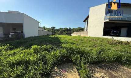 Terreno à venda na Rua Maestro Amancio Maestrello, --, Mirante dos Ypês, Salto por R$ 330.000