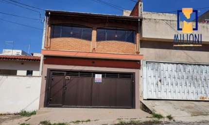 Casa com 3 quartos à venda na Rua Santa Joana D'arc, --, Jardim Alvorada, Salto por R$ 500.000