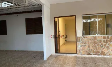 Casa com 3 dormitórios à venda, 190 m² por R$ 600.000,00 - Jardim Motorama - São José dos Campos/SP