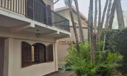 Lindo e aconchegante sobrado no Jd. das Indústrias em São José dos Campos