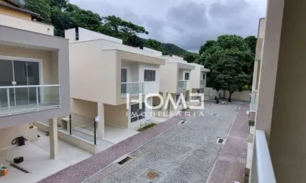 Casa com 3 dormitórios à venda, 118 m² por R$ 750.000,00 - Itaipu - Niterói/RJ