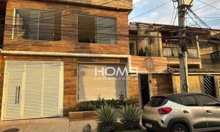 Sobrado com 4 dormitórios à venda, 260 m² por R$ 997.500,00 - Gardênia Azul - Rio de Janeiro/RJ