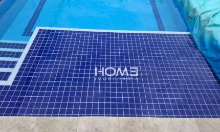 Casa Duplex de 360m² com Piscina, Segurança e Conforto – Aceita Financiamento