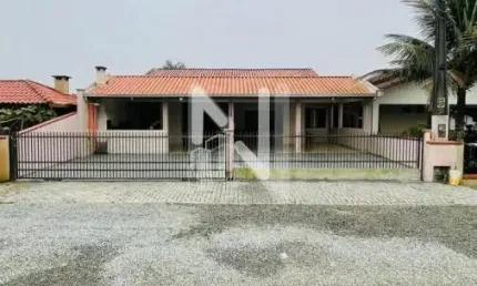 Casa com 3 quartos à venda em Pinheiros, Balneário Barra do Sul 