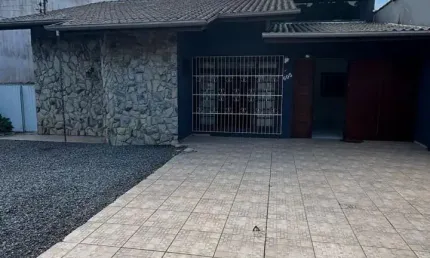Casa com 3 quartos à venda no Saguaçu, Joinville 
