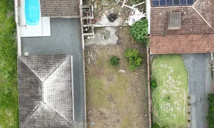 Terreno à venda no Jarivatuba, Joinville 