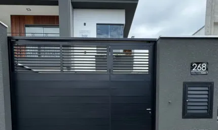 Lindo e moderno geminado de esquina à venda no bairro bom retiro