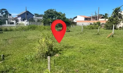Terreno à venda na Praia do Ervino, São Francisco do Sul 