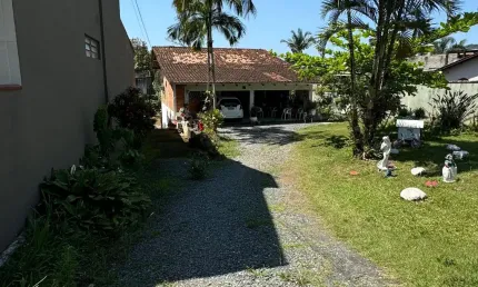 Terreno à venda no Iririú, Joinville 