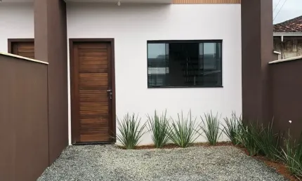 Casa com 2 quartos à venda no Boehmerwald, Joinville 