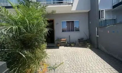 Casa com 2 quartos à venda no Guanabara, Joinville 