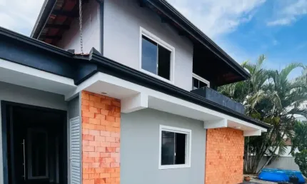 Casa com 2 quartos à venda no Adhemar Garcia, Joinville 