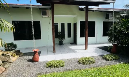 Casa com 2 quartos à venda no Costa e Silva, Joinville 