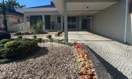Casa com 3 quartos à venda no João Costa, Joinville 