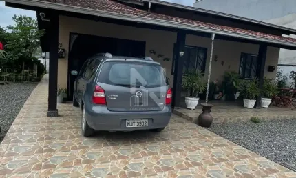 Casa com 3 quartos à venda no João Costa, Joinville 