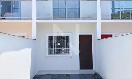 Casa com 2 quartos à venda no Iririú, Joinville 