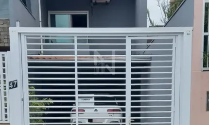 Casa com 2 quartos à venda no João Costa, Joinville 
