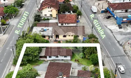 Terreno à venda no Iririú, Joinville 