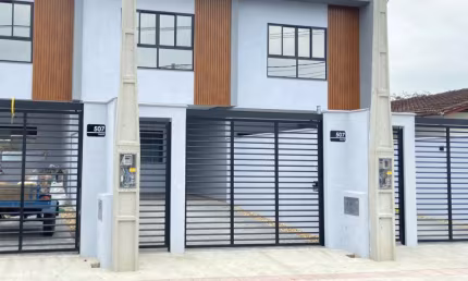 Casa com 2 quartos à venda no Guanabara, Joinville 