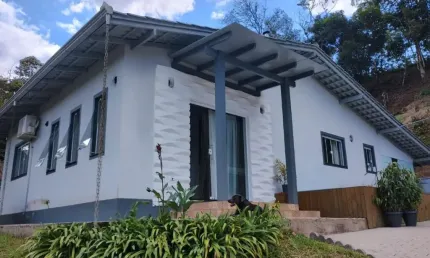 Casa com 4 quartos à venda no Nova Brasília, Joinville 