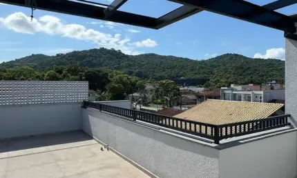 Casa com 3 quartos à venda no Bom Retiro, Joinville 