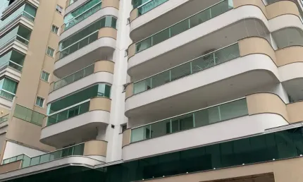 Apartamento com 3 quartos à venda em Meia Praia, Itapema 