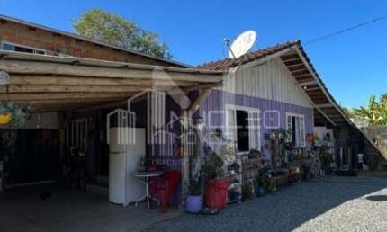 Casa com 3 quartos à venda no Petrópolis, Joinville 