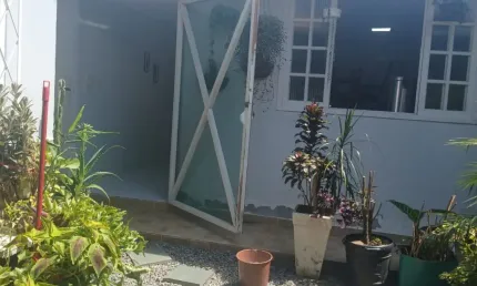 Casa com sala comercial e kitnet no bairro jardim paraíso