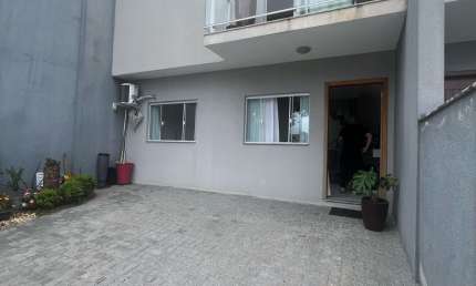 Casa com 3 quartos à venda no Guanabara, Joinville 