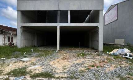 Barracão / Galpão / Depósito com 2 salas à venda no Itaum, Joinville 