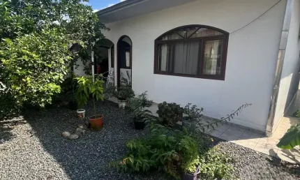 Casa com 4 quartos à venda no Floresta, Joinville 