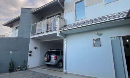 Casa com 3 quartos à venda no Parque Guarani, Joinville 