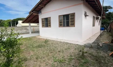 Casa com 3 quartos à venda na Praia do Ervino, São Francisco do Sul 