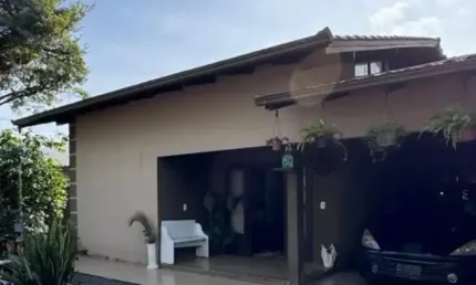 Casa com 3 quartos à venda no Adhemar Garcia, Joinville 