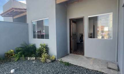Casa com 2 quartos para alugar na Praia do Ervino, São Francisco do Sul 